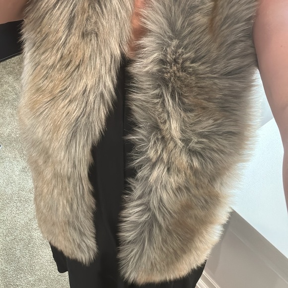 Fur scarf - Picture 2 of 2